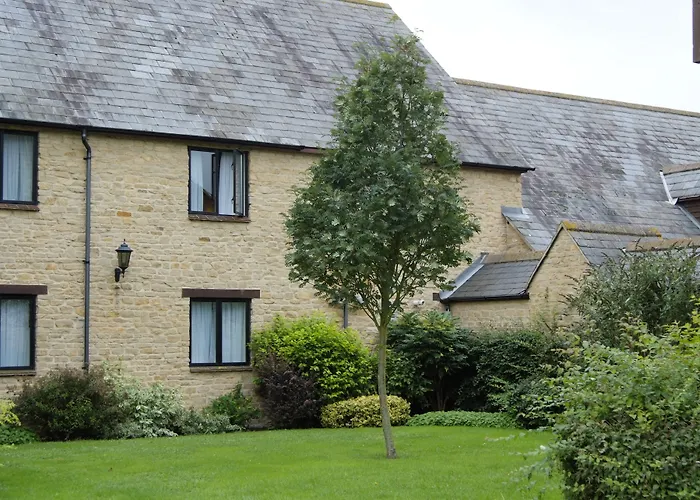 Voco Oxford Thames By Ihg
